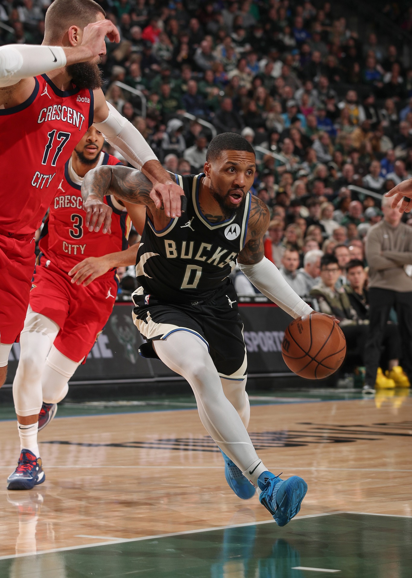 九游游戏旧版本包含意大利杯加时末段走向成谜，密尔沃基雄鹿造点机会，媒体盛赞，身体对抗强度拉满的词条