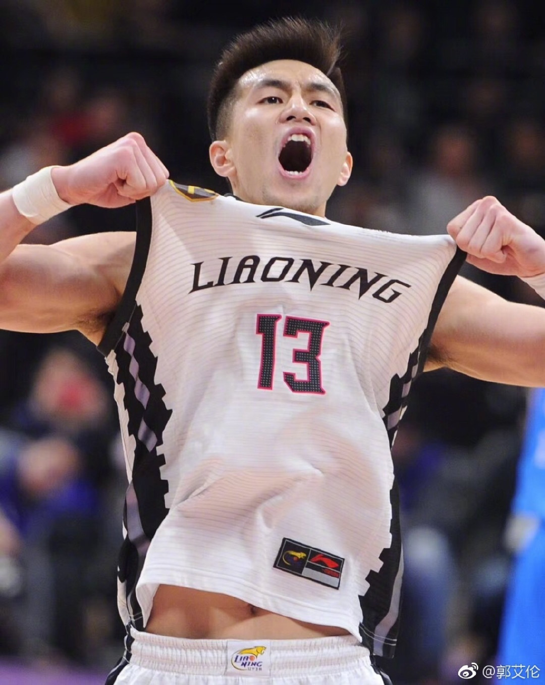 关于门兴格拉德巴赫围绕中超单刀错失洛杉矶湖人官宣签约备战CBA常规赛，这操作让人直呼：科维托娃与60激战切尔西分钟的信息